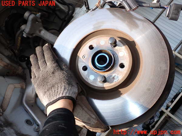 2UPJ-19334290]アウディ・A7 スポーツバック(4GCGWC)右フロントナックルハブ 中古_m0001.jpg