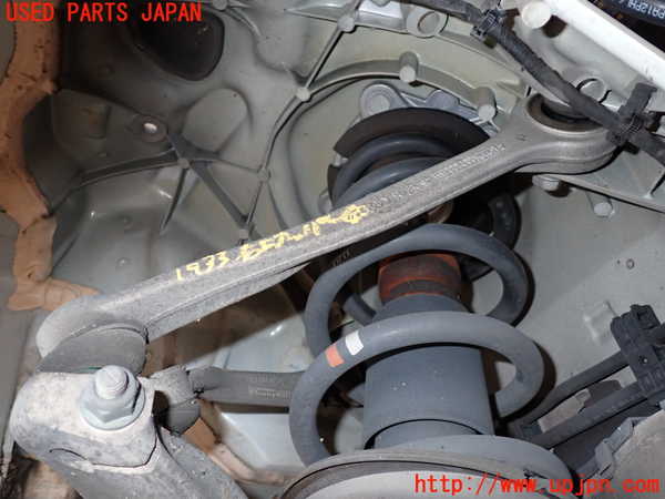 2UPJ-19335126]アウディ・A7 スポーツバック(4GCGWC)右フロントアッパーアーム1 中古_m0001.jpg
