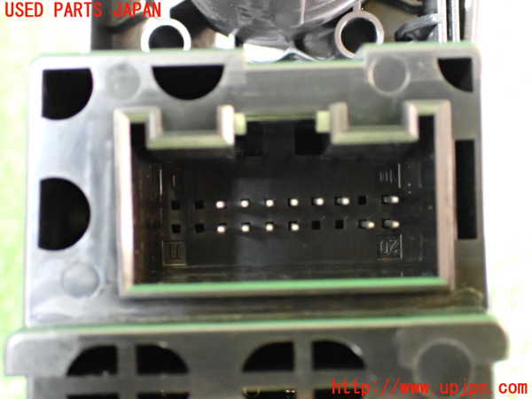 2UPJ-19336309]アウディ・A7 スポーツバック(4GCGWC)スイッチ4 (シフト周り ナビ) 中古_m0004.jpg