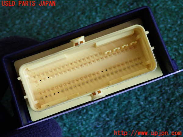 2UPJ-19336145]アウディ・A7 スポーツバック(4GCGWC)エアバッグコンピューター 中古_m0004.jpg