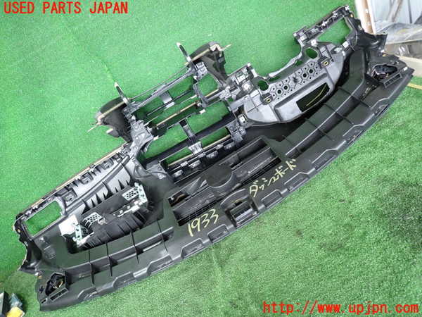 2UPJ-19337505]アウディ・A7 スポーツバック(4GCGWC)ダッシュボード 中古_m0005.jpg