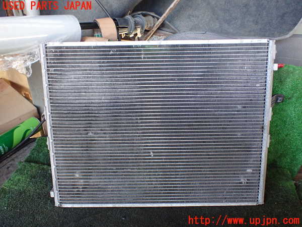 5UPJ-19346031]ハイラックスサーフ(RZN185W)エアコンコンデンサー1 中古_m0003.jpg