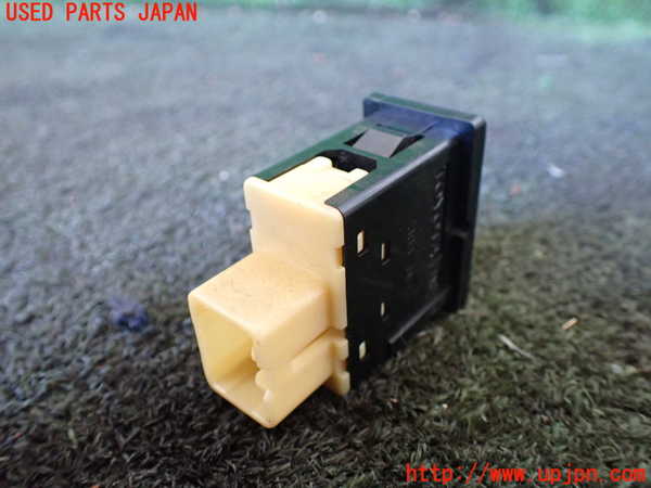 5UPJ-19346306]ハイラックスサーフ(RZN185W)スイッチ1 (サスペンション調整) 中古_m0002.jpg
