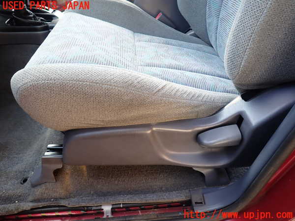 5UPJ-19347065]ハイラックスサーフ(RZN185W)助手席シート 中古_m0004.jpg