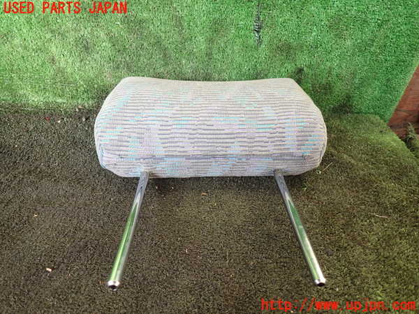 5UPJ-19347180]ハイラックスサーフ(RZN185W)左2列目ヘッドレスト 中古_m0003.jpg