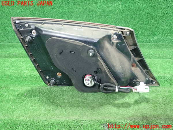 1UPJ-19361550]クラウン ロイヤル ハイブリッド(AWS210)右リアフィニッシャー 中古_m0002.jpg