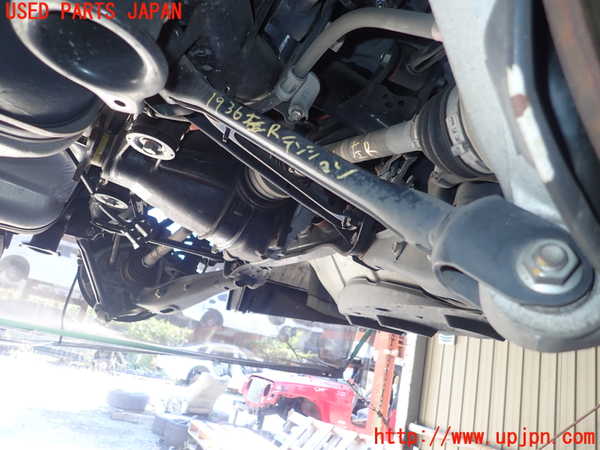 5UPJ-19365330]クラウン ロイヤル ハイブリッド(AWS210)左リアテンションロッド 中古_m0001.jpg