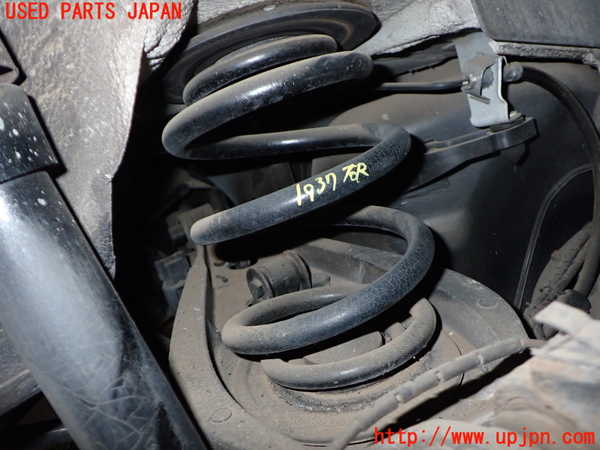 5UPJ-19375100]BMW Z4 ロードスター(BU25 E85)右リアスプリング 中古_m0001.jpg
