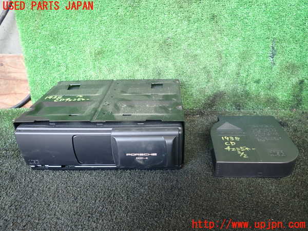 1UPJ-19386505]ポルシェ・ケイマン 987c型(98720)CDチェンジャー 中古_m0001.jpg
