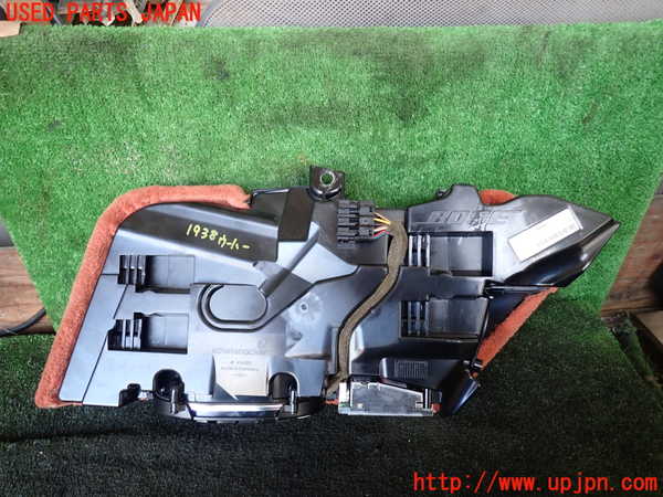 1UPJ-19386530]ポルシェ・ケイマン 987c型(98720)ウーハー 中古_m0001.jpg