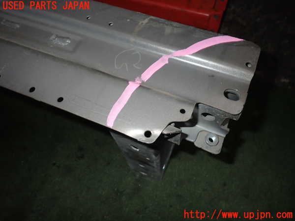2UPJ-19391014]ジャガー・Fペース(DC2NA)フロントバンパーホースメント 中古_m0004.jpg