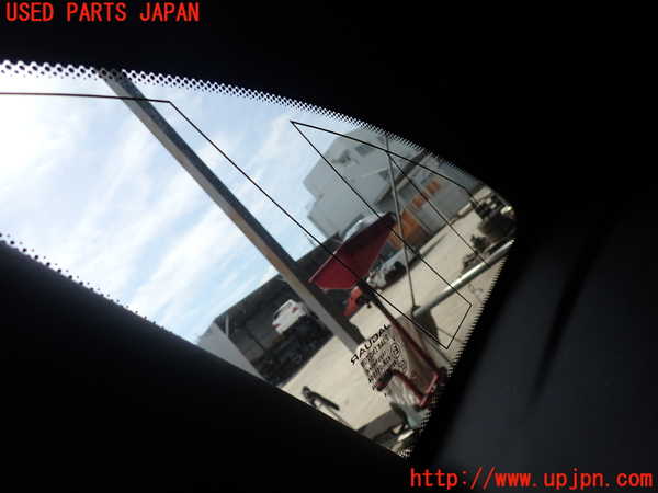 2UPJ-19391380]ジャガー・Fペース(DC2NA)右クォーターガラス 中古(43R-011604 M554)_m0002.jpg
