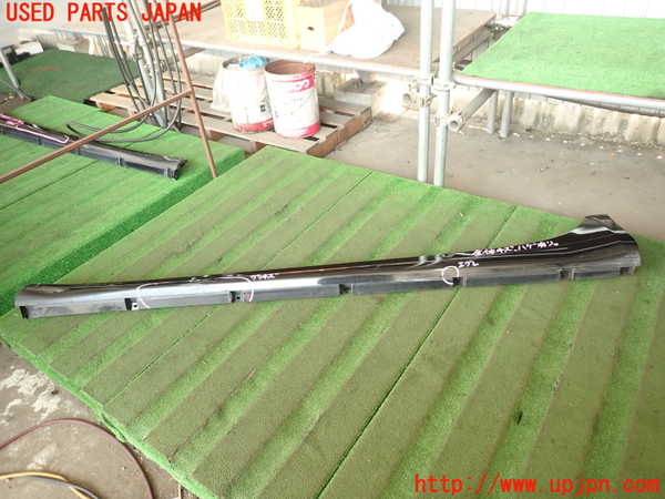 2UPJ-19401392]マセラティ・ギブリ M157(MG30C)左サイドステップ 中古_m0001.jpg