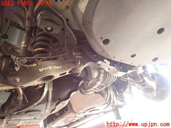 2UPJ-19405295]マセラティ・ギブリ M157(MG30C)リアメンバー 中古_m0001.jpg