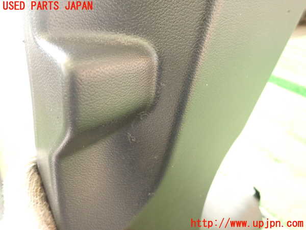 2UPJ-19407665]マセラティ・ギブリ M157(MG30C)右センターピラートリム ジャンク_m0003.jpg