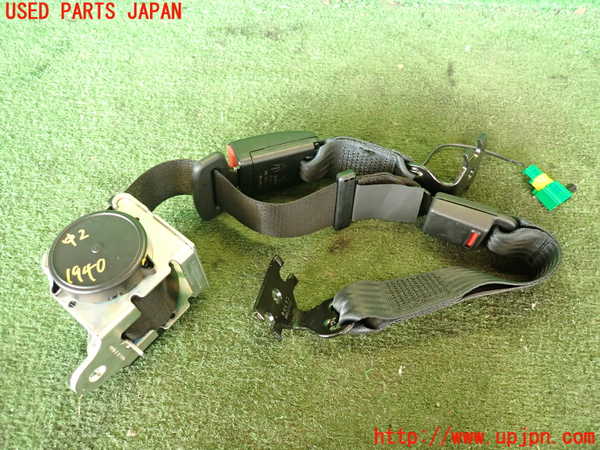 2UPJ-19407135]マセラティ・ギブリ M157(MG30C)真中2列目シートベルト 中古_m0001.jpg