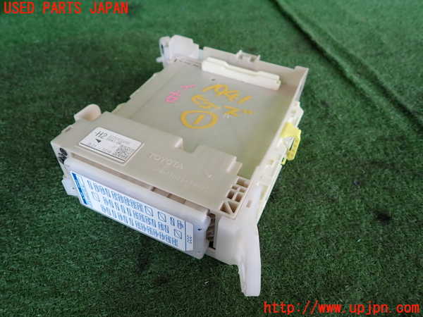 5UPJ-19416741]GR86(BRZ)(ZN8)ヒューズボックス1 中古_m0001.jpg