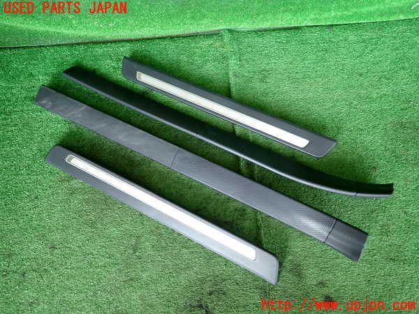 5UPJ-19417740]GR86(BRZ)(ZN8)スカッフプレート 中古_m0001.jpg