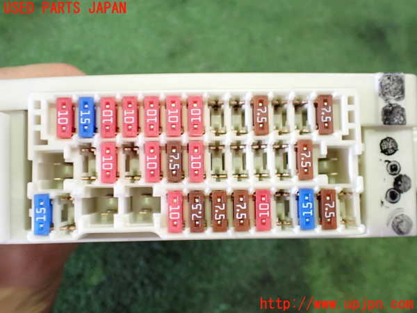 5UPJ-19426741]BRZ(86)(ZD8)ヒューズボックス1 中古_m0004.jpg