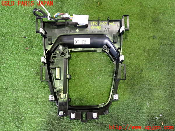 5UPJ-19427549]BRZ(86)(ZD8)コンソール 中古_m0002.jpg