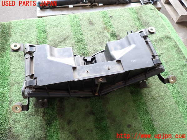 5UPJ-19432560]フェアレディZ(GCZ32)(Z32)エアクリーナーボックス 中古_m0001.jpg