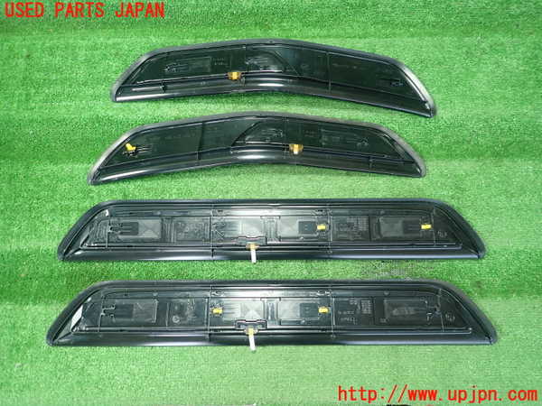 5UPJ-19447740]BMW 640i グランクーペ(6A30 F06)スカッフプレート 中古_m0002.jpg
