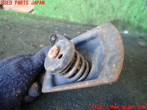 5UPJ-19451700]ハイラックスサーフ(RZN185W)スペアタイヤキャリア 中古_m0002.jpg