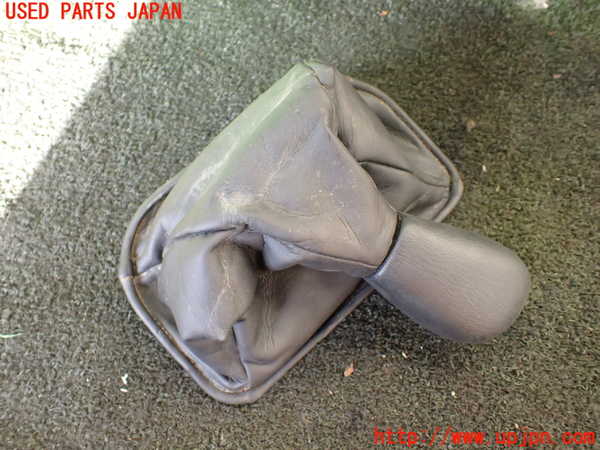 5UPJ-19457570]ハイラックスサーフ(RZN185W)シフトノブ 中古_m0001.jpg