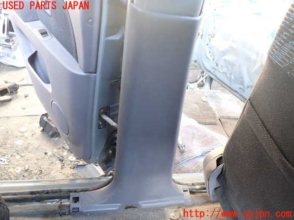 5UPJ-19457670]ハイラックスサーフ(RZN185W)左センターピラートリム 中古_m0001.jpg