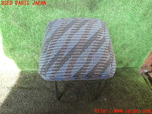 5UPJ-19457070]ハイラックスサーフ(RZN185W)助手席ヘッドレスト 中古_m0002.jpg