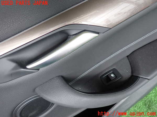 2UPJ-19481294]BMW X1(AD20)(F48系)右後ドア内張り 中古_m0002.jpg