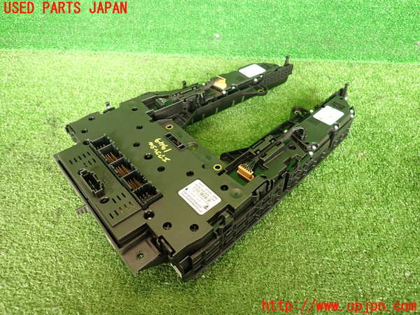 2UPJ-19496066]ポルシェ・パナメーラ(970M46)エアコンスイッチ1 中古_m0002.jpg