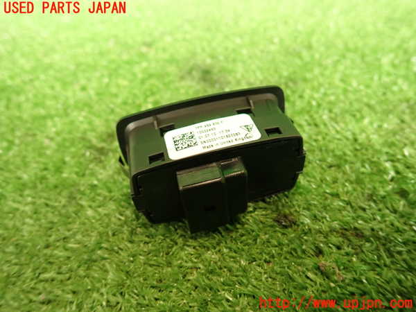 2UPJ-19496308]ポルシェ・パナメーラ(970M46)スイッチ3 (パワーリアゲート) 中古_m0002.jpg