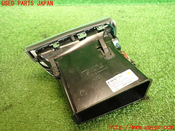 2UPJ-19497526]ポルシェ・パナメーラ(970M46)エアコン吹き出し口1 (真中) 中古_m0002.jpg
