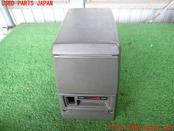 2UPJ-19507549]ランクルプラド(LJ78W)コンソール 中古_m0003.jpg