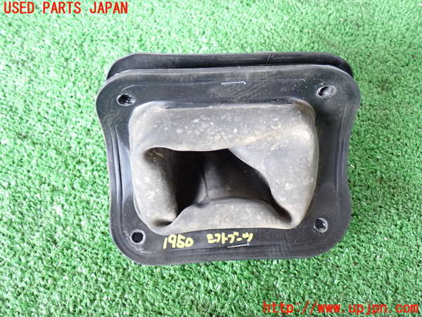 2UPJ-19507575]ランクルプラド(LJ78W)シフトブーツ 中古_m0002.jpg