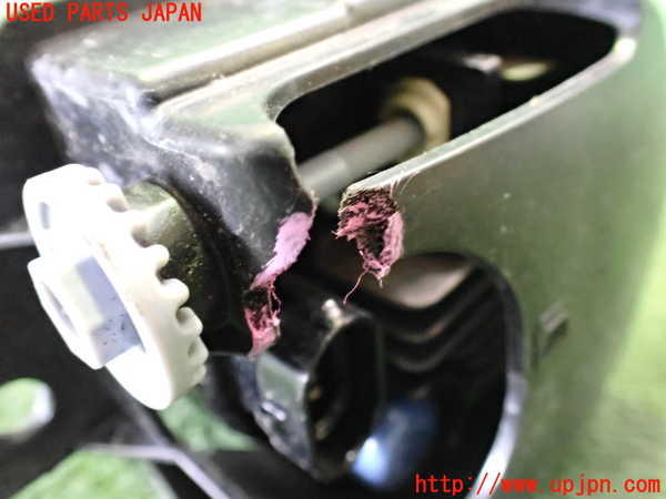 2UPJ-19511180]レヴォーグ(VN5)右フォグ 中古_m0003.jpg