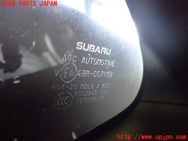 5UPJ-19511380]レヴォーグ(VN5)右クォーターガラス 中古 AGC M2L3 43R-007953_m0002.jpg