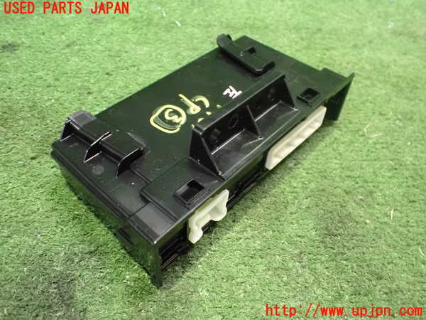 5UPJ-19516148]レヴォーグ(VN5)コンピューター3 中古 72343VC040_m0002.jpg