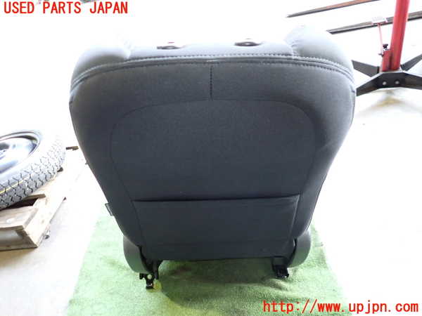 5UPJ-19517065]レヴォーグ(VN5)助手席シート 中古_m0004.jpg
