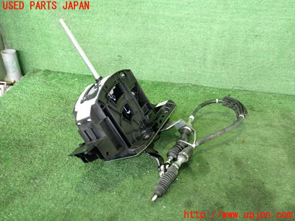 2UPJ-19517555]レヴォーグ(VN5)ATシフトレバー 中古_m0002.jpg