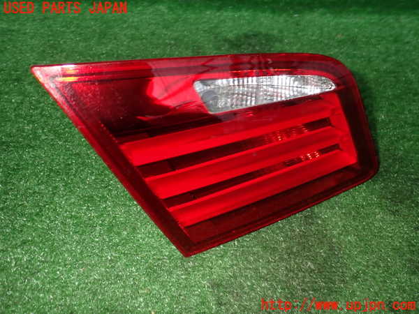 2UPJ-19521552]BMW M5(FV44M)(F10)左リアフィニッシャー 中古_m0001.jpg