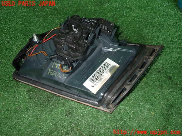 2UPJ-19521552]BMW M5(FV44M)(F10)左リアフィニッシャー 中古_m0002.jpg