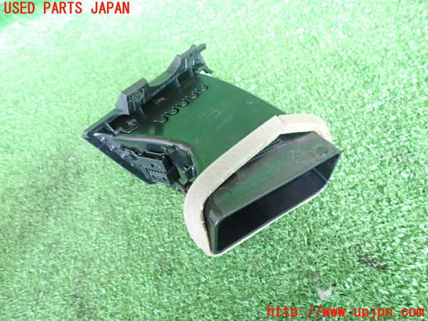 5UPJ-19527527]BMW M5(FV44M)(F10)エアコン吹き出し口2 (右) 中古_m0002.jpg