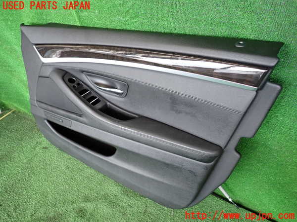 2UPJ-19531234]BMW 528i(XG28)(F10)右前ドア内張り 中古_m0002.jpg