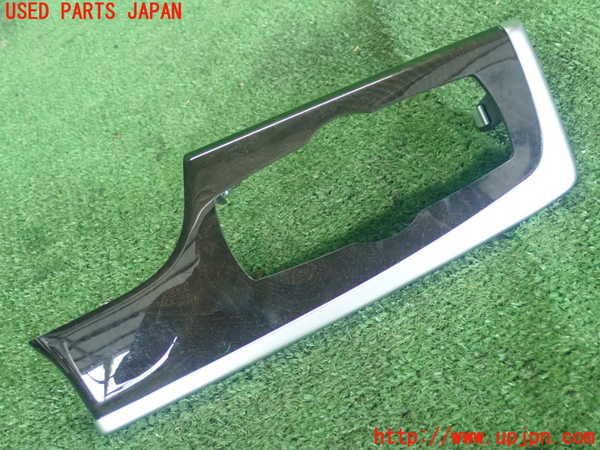 2UPJ-19537691]BMW 528i(XG28)(F10)内装トリム類1 中古_m0001.jpg