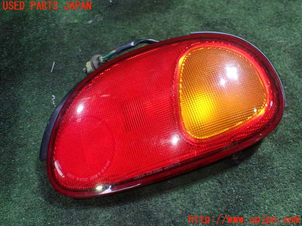 5UPJ-19541530]カプチーノ(EA11R(改))右テールランプ KOITO 220-32004 中古_m0001.jpg