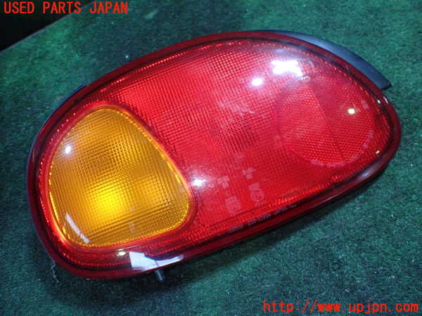 5UPJ-19541536]カプチーノ(EA11R(改))左テールランプ 中古_m0001.jpg
