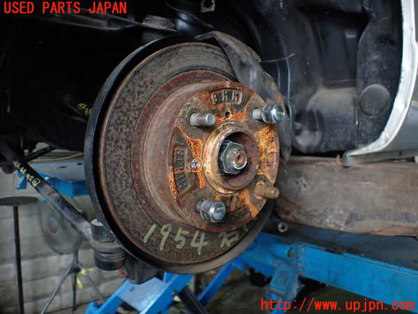 5UPJ-19544300]カプチーノ(EA11R(改))右リアナックルハブ 中古_m0001.jpg