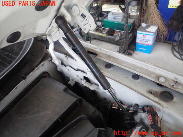 1UPJ-19551068]BMW アクティブハイブリッド5 F10(AH5)(FZ35)ボンネットダンパー 中古_m0002.jpg